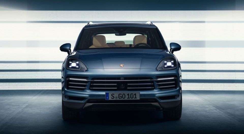 Porsche назвав дату старту продажів нового покоління Cayenne в РФ