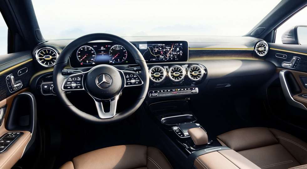 Mercedes-Benz на відео показала нове покоління хетчбека A-Class