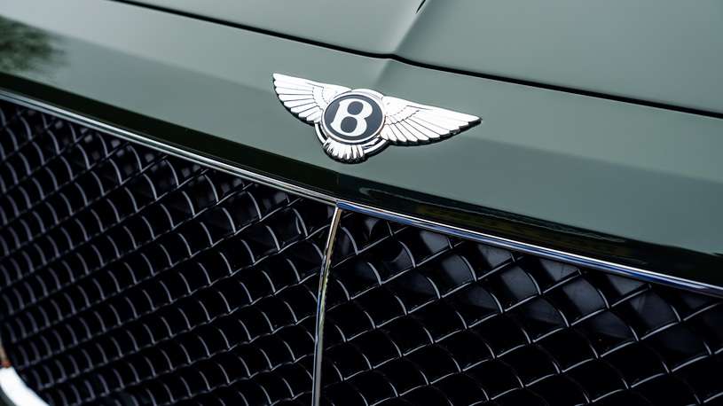 Дилери Bentley в Росії почали продажу дизельної версії Bentayga