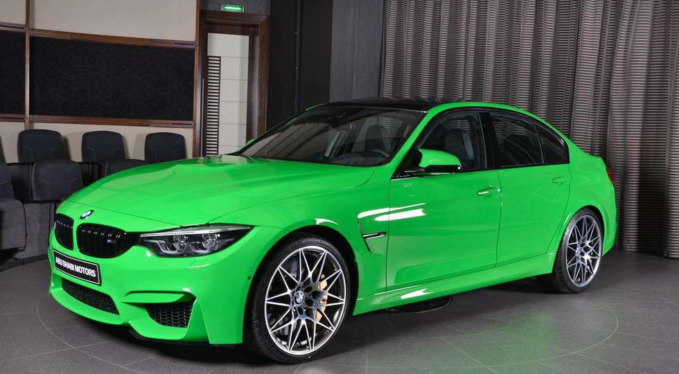 У Дубаї продають седан BMW M3 на прізвисько «жабеня»