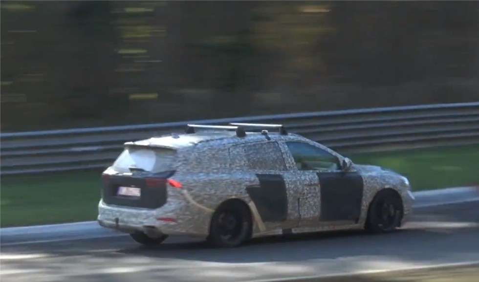 Універсал Ford Focus ST 2019 зняли на тестах на Нюрбургринзі