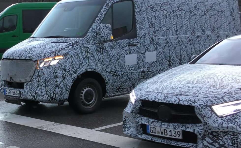 Нові Mercedes-Benz Sprinter і Mercedes-AMG CLS 53 зняли на відео