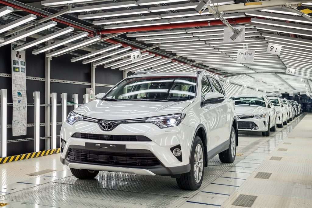 Toyota за 11 місяців в два рази збільшила виробництво в Росії