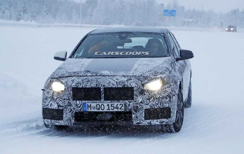 Нове покоління BMW 1-Series помітили на зимових тестах