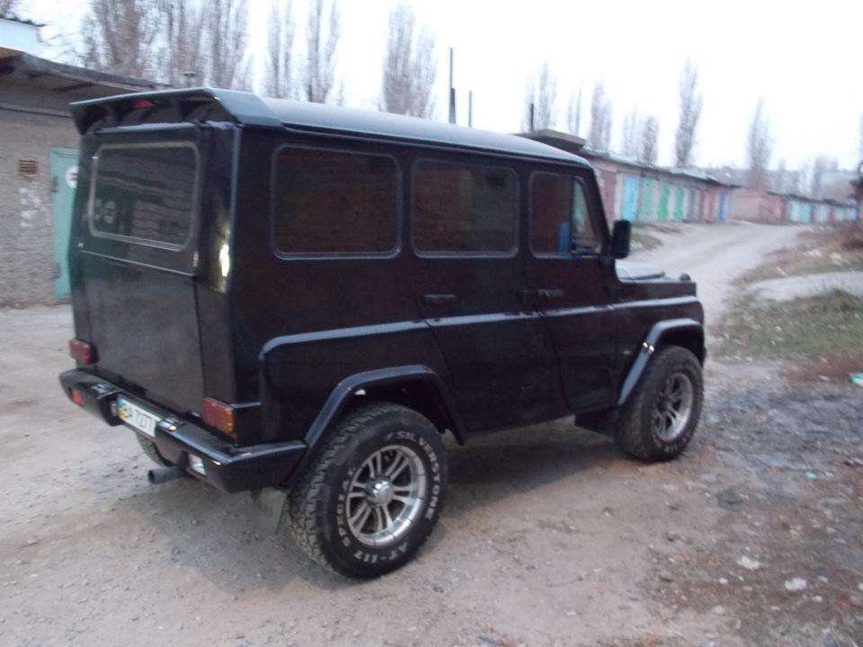 Мешканець України перетворив позашляховик УАЗ-31514 в «Гелендваген»