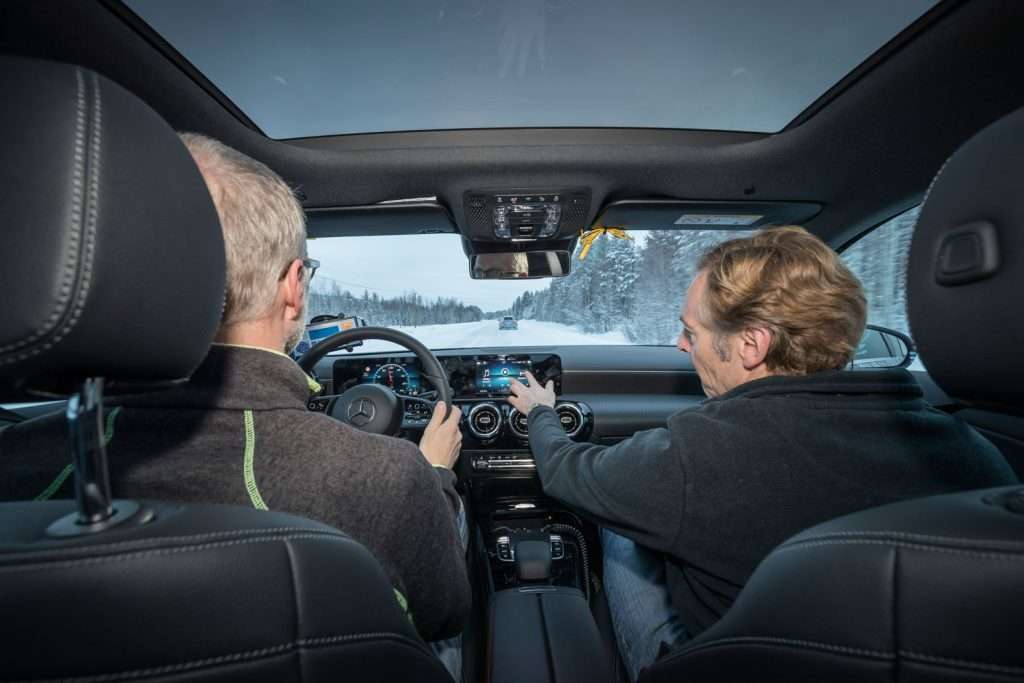 Новий Mercedes-Benz A-Class отримає 2 типу підвіски і 11 моторів
