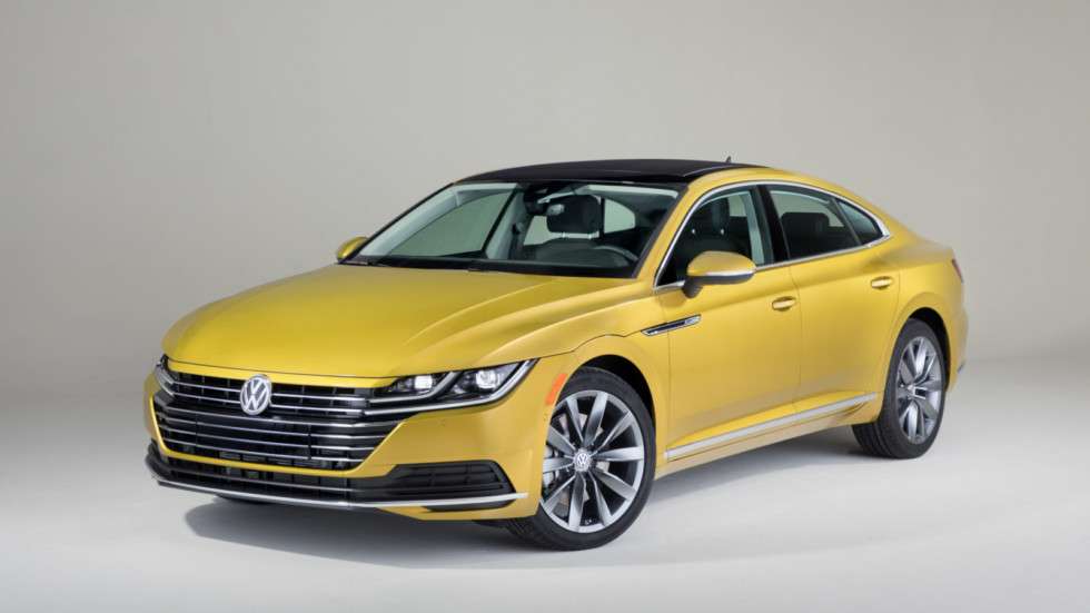 Седан Volkswagen Arteon представлений на автошоу в Чикаго
