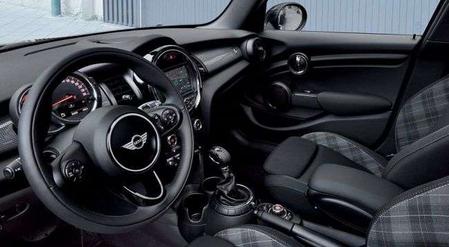 MINI представила нову спецверсію хетчбека – Blackfriars