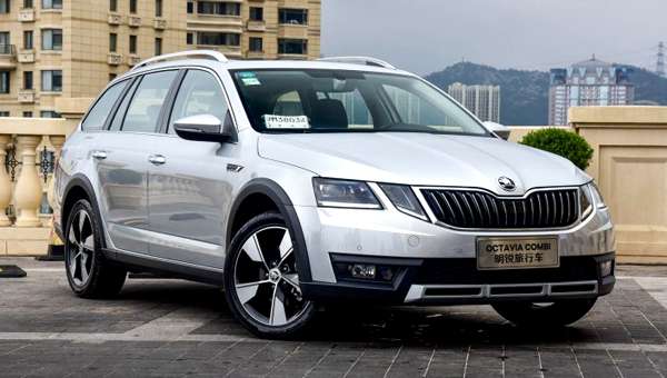 Китайський Skoda Octavia Combi позбавили системи повного приводу