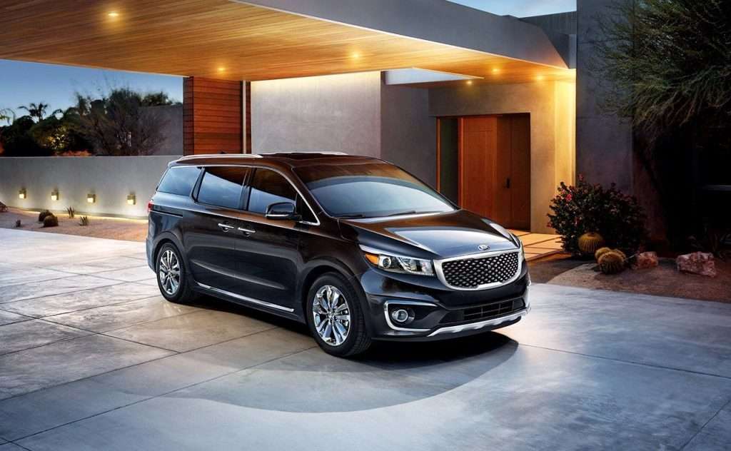 Оновлений мінівен Kia Carnival представлять навесні 2018 року