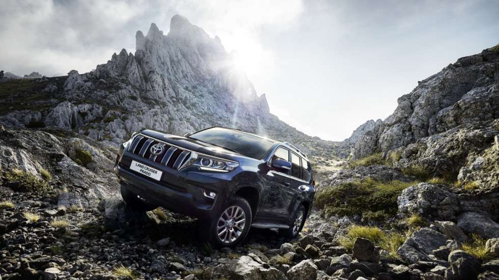 Стартували російські продажі оновленого Toyota Land Cruiser Prado 2018