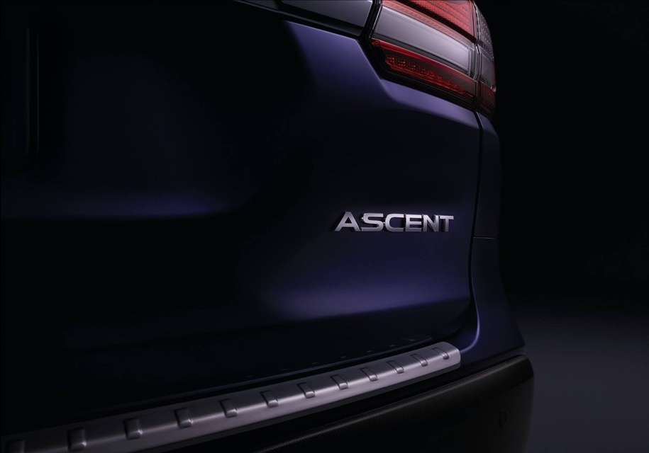 Subaru показала новий семимісний кросовер Ascent на тизері