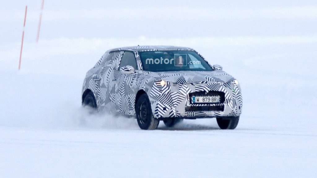 Новий кросовер DS3 Crossback вперше помічений на тестах