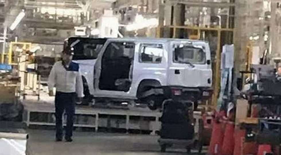 Позашляховик Suzuki Jimny нового покоління сфотографували на заводі