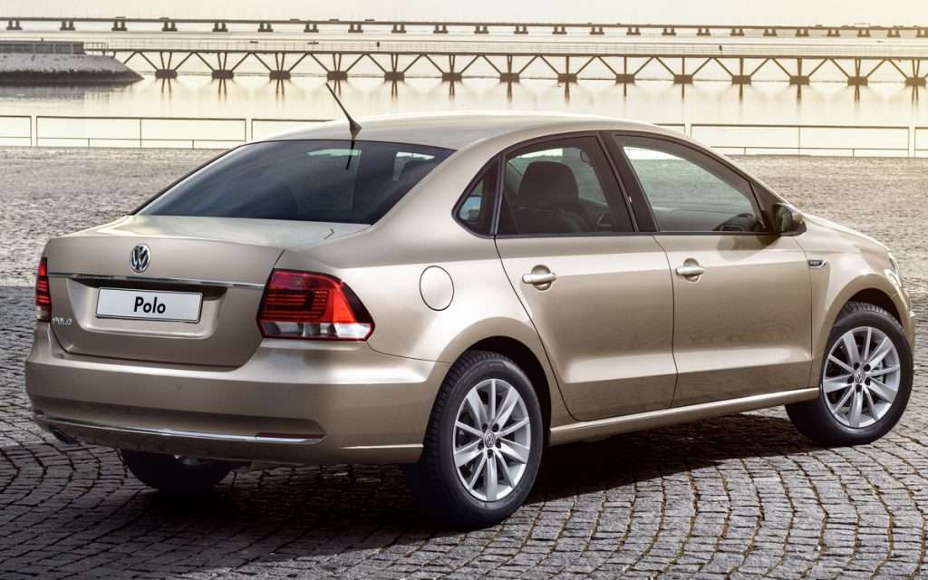 Volkswagen відправить на ремонт в Росії більше 30 тис. седанів Polo Sedan