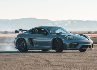Газ Porsche Boxster та Cayman не мертві не мертві.