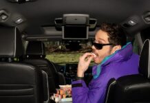 Несподівана любов Піта Девідсона до автомобілів: від автомобілів із клан Сопрано до повнорозмірного мінівена