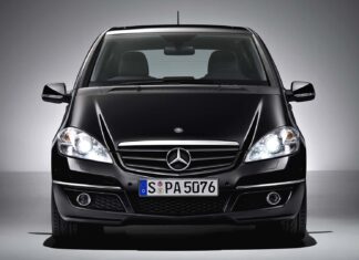 Mercedes-Benz З’єднає Мінівен і Позашляховик у Новому Компактному Автомобілі