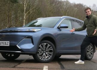 Geely Starray EM-i: Конкурентоспроможний гібрид, що підключається, з деякими застереженнями