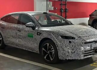 MG Розробляє Новий Гібридний Седан з Передовою LiDAR-технологією