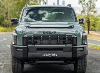 Kia Відгукує Більше 11 000 Автомобілів через Ризик Відмови Панелі приладів