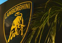 Lamborghini Віддає Пріоритет Двигунам Внутрішнього Згоряння, Незважаючи на Рекордні Продажі