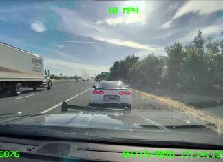 Швидкість 238 км/год: чому зупинка дорожньої поліції в Каліфорнії коштуватиме занадто дорого