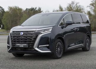 Denza D9 від BYD: високотехнологічний люксовий MPV, націлений на преміум-сегмент