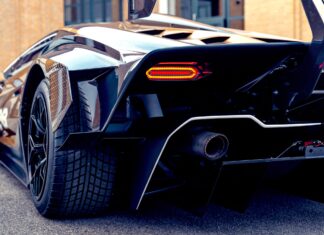 Найрідкісніший V12 від Lamborghini, можливо, втратив до 1 мільйона доларів з моменту появи