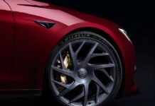 Tesla вводить суворі заборони на перепродаж лімітованих версій Model S та Model X