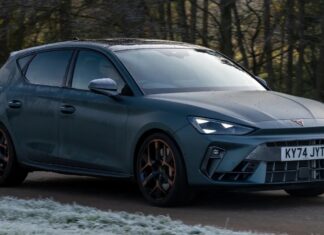 Автомобільна пропозиція дня: Cupra Leon — це жвавий сімейний хетчбек за £209 на місяць