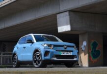 Interrompere il ciclo dei “cloni”: il capo del design di Stellantis promette di rivendicare l’identità del marchio