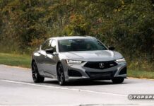Der Gegentrend des Fahrers: Warum der Acura TLX den Luxus-Status Quo in Frage stellt