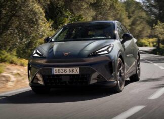 Обзор Cupra Raval: Электрический супермини, который действительно управляется
