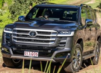 LandCruiser Hybrid 2026: Мощь за огромные деньги