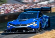Demônios da velocidade dominam Goodwood este ano