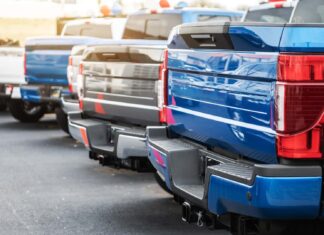 Нові автомобілі руйнують покупців