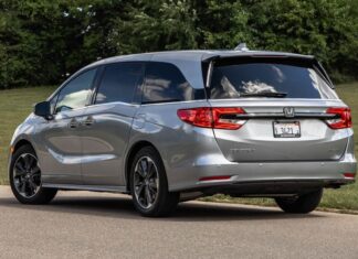 Honda знову відкликає 325 тисяч мінівенів Odyssey