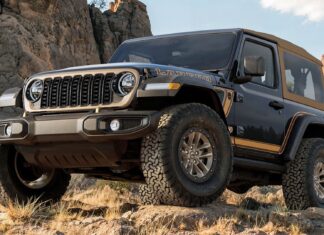 Jeep Wrangler Laredo повертається, у «брудному» виконанні та пальовому кольорі